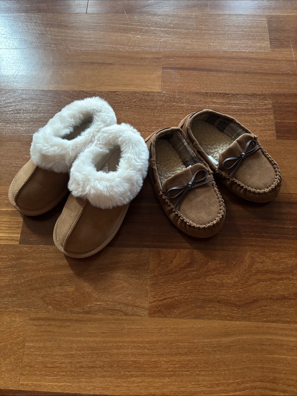 NWOT Cat & Jack slipper set
